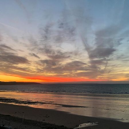 Dolphins Apartment - Spectacular Sea Views Saundersfoot Eksteriør bilde